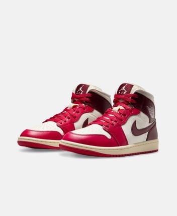Jordan — Tennis Air Jordan 1 Mid
