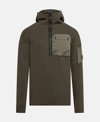 C.P. Company — pull en maille à capuche en laine mélangée