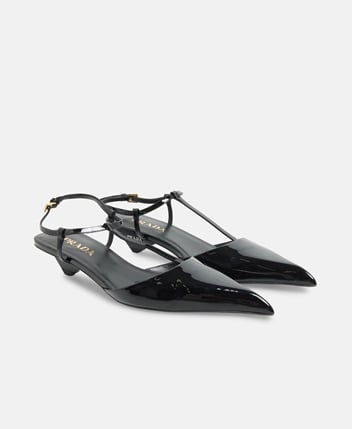 Prada — Escarpins à bride arrière Vernice